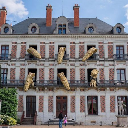 Charmant Appartement Au Coeur De Блоа Екстериор снимка
