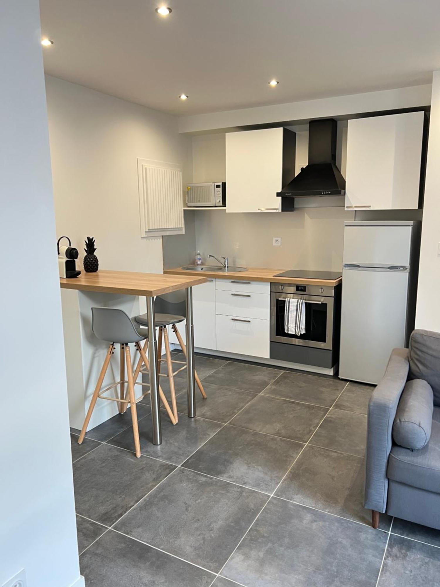 Charmant Appartement Au Coeur De Блоа Екстериор снимка